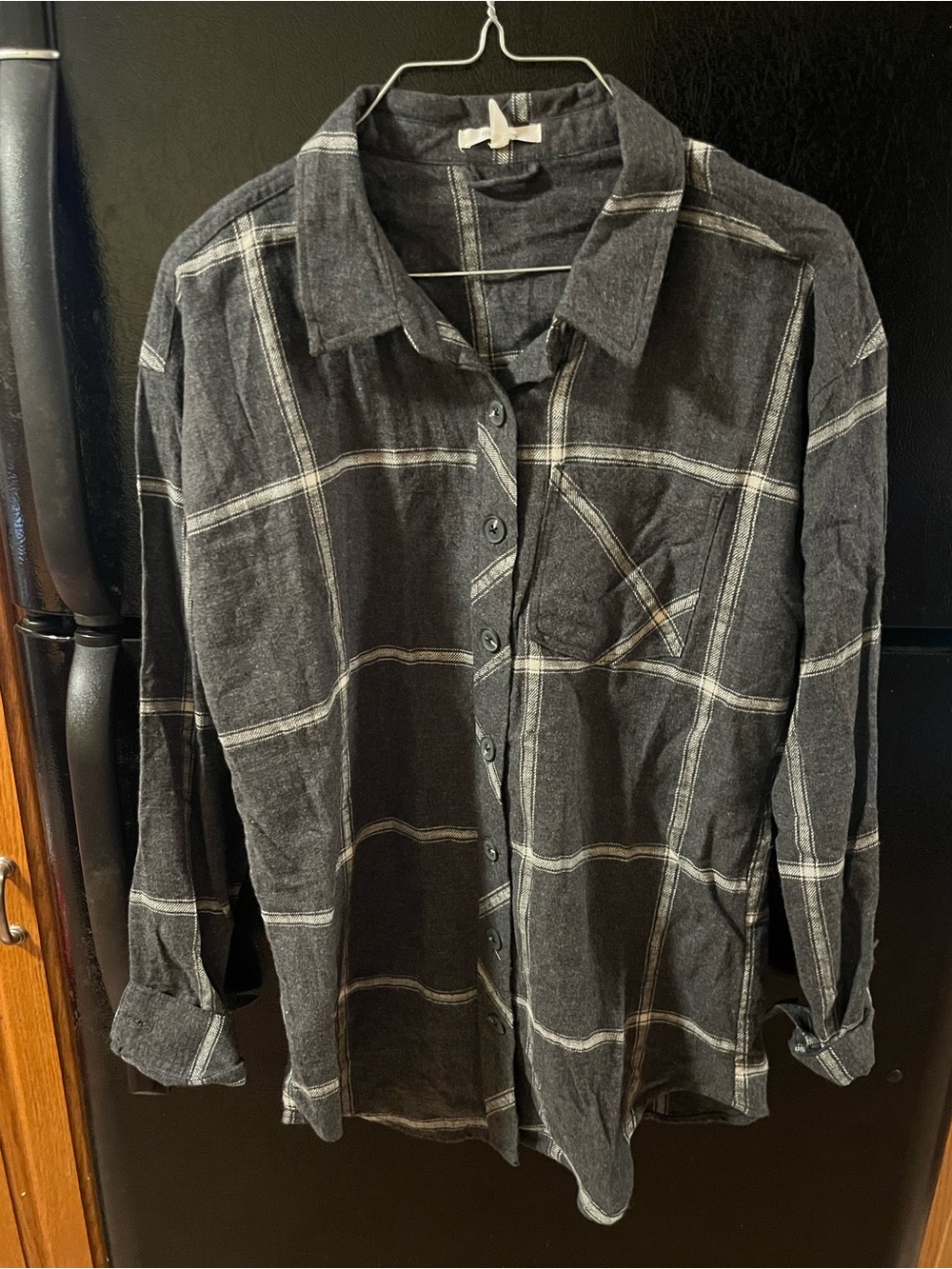 NWT Maurices Button Shirt Womens Small Gray Check Long Sleeve Pocket